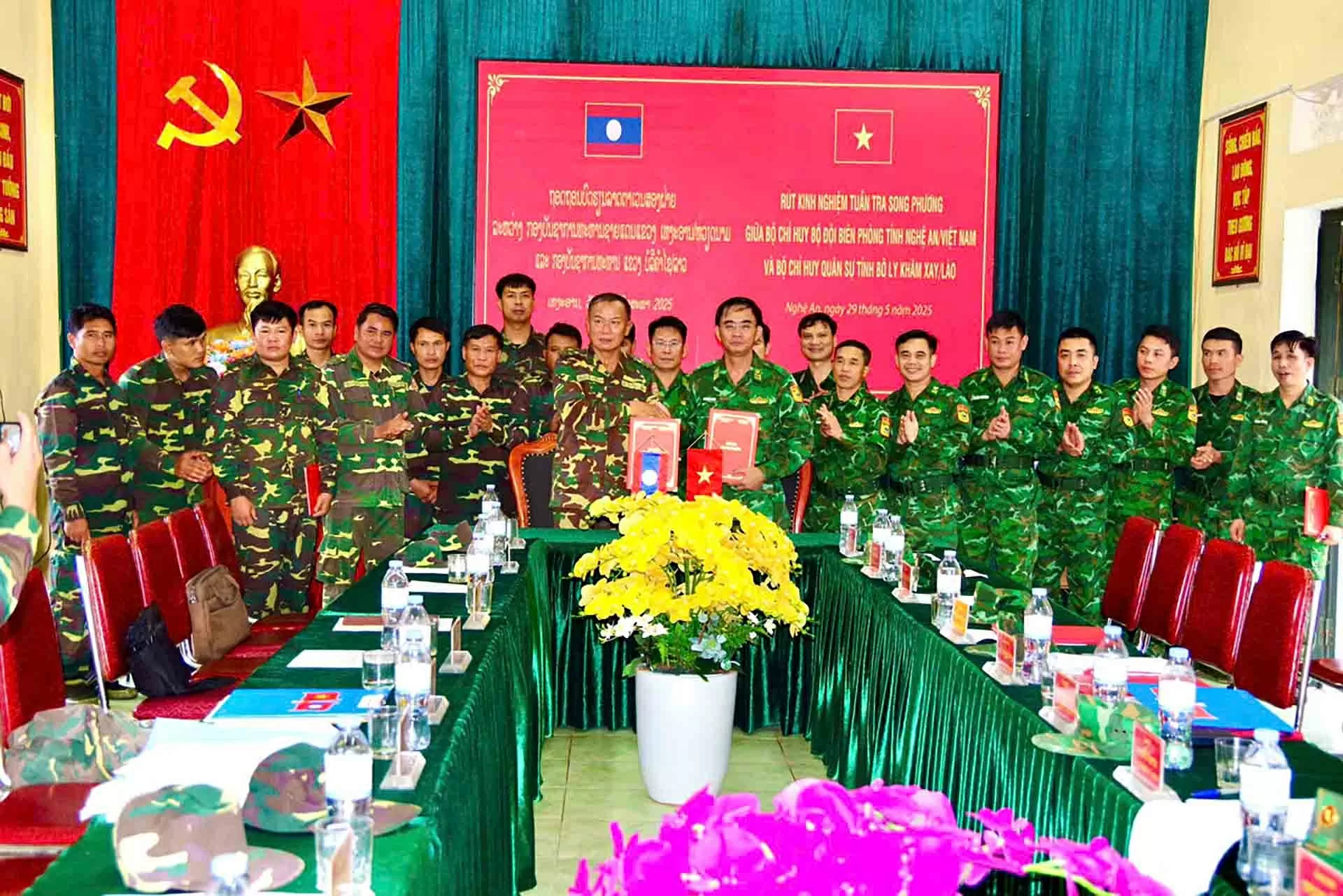 Tuần tra song phương biên giới cấp tỉnh Nghệ An-Bolikhamsai, Lào