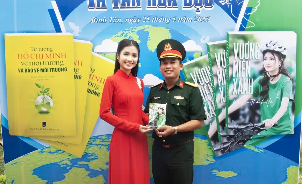 Hoa hậu Môi trường thế giới Nguyễn Thanh Hà tham gia lễ phát động Tết trồng cây đời đời nhớ ơn Bác Hồ