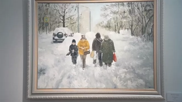 A painting by artist Claudie Van on display at the exhibition. (Photo: VNA)