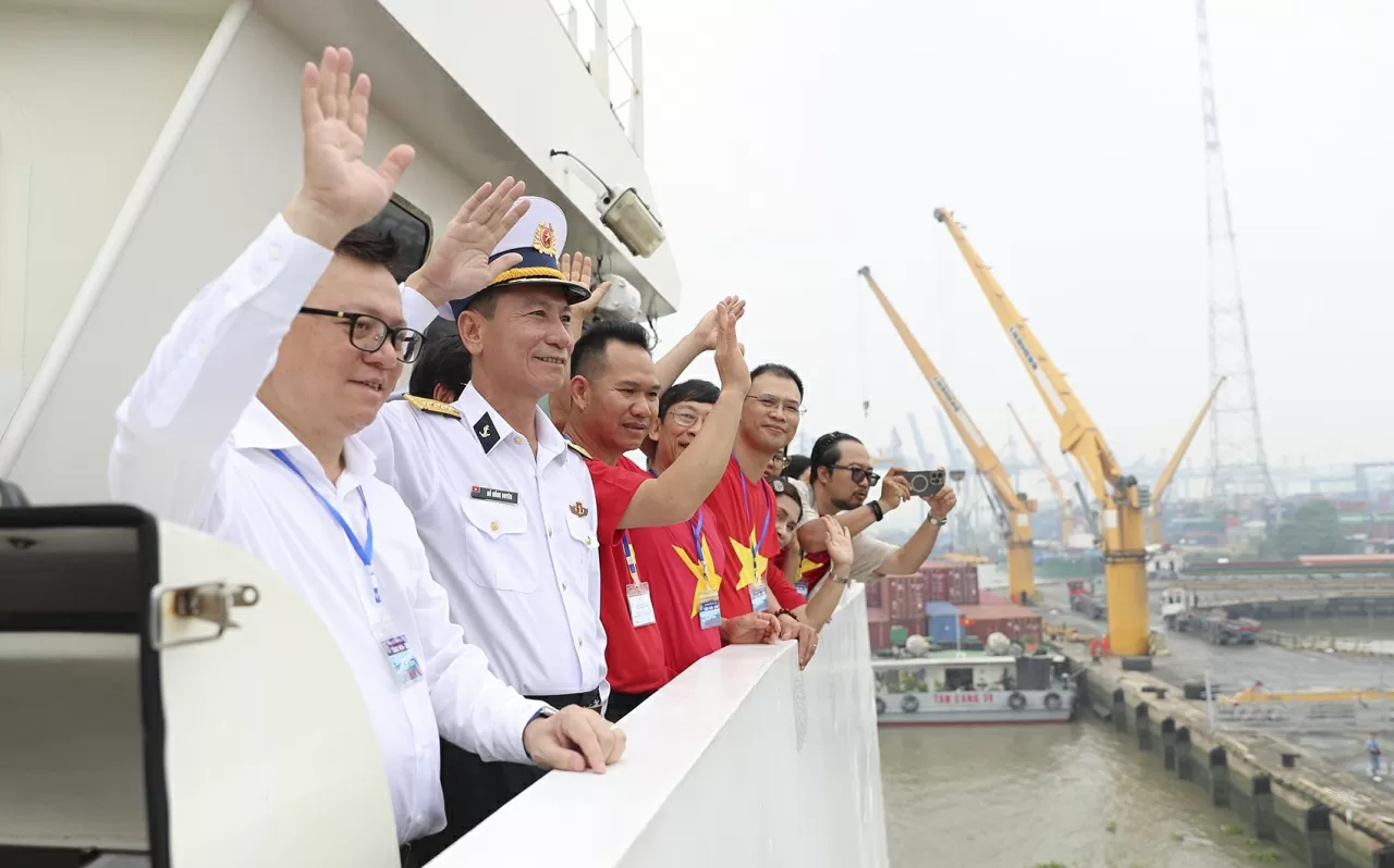 Thăm Trường Sa: Chuyến công tác đặc biệt của Hội Nhà báo Việt Nam