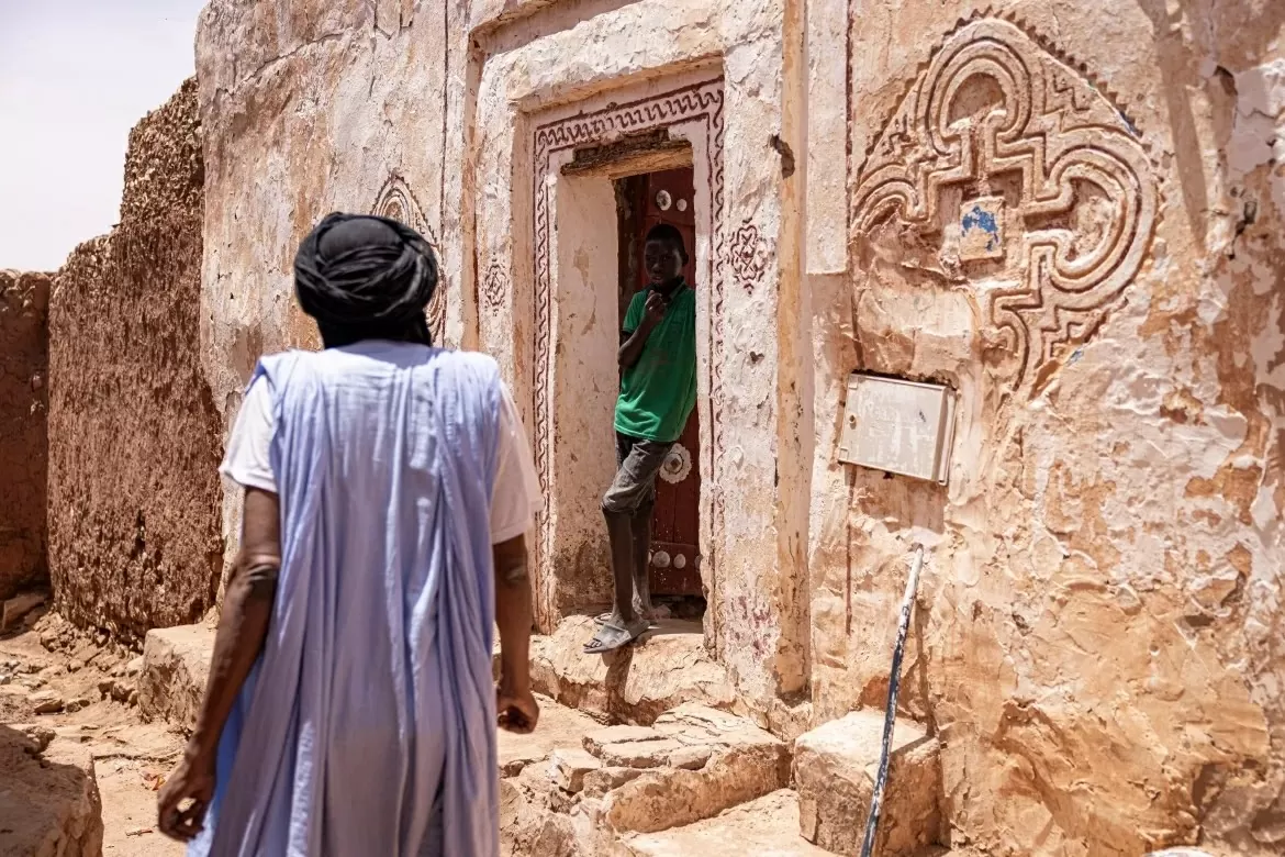 Báo động công tác bảo tồn di sản bản thảo trước đe dọa sa mạc hóa ở Oualata, Mauritanie