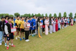 Giải bóng đá người Việt tại Nhật Bản hướng về miền Trung