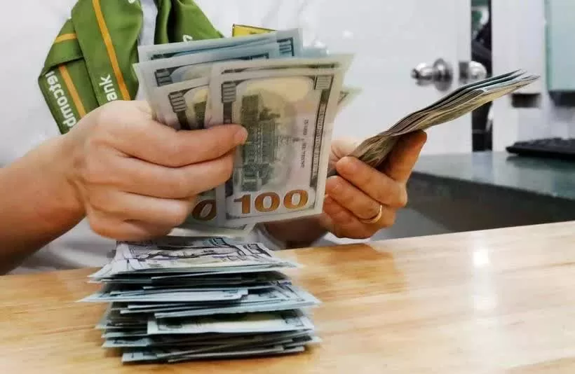 Reference exchange rate up 22 VND on June 4