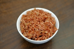 Cách ăn cơm gạo lức để giảm cân, không đầy bụng