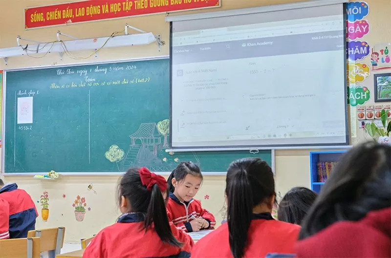 The AI-powered application Khanmigo promises to become a powerful “catalyst” for teaching and learning in Vietnam.