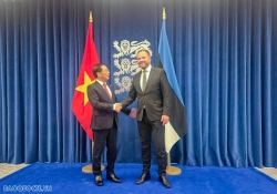 Phó Thủ tướng, Bộ trưởng Ngoại giao Bùi Thanh Sơn gặp Bộ trưởng Ngoại giao Estonia Magnus Tsahkna