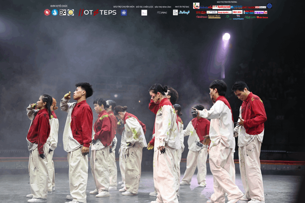 S.U.D CREW với phần trình diễn cuốn hút