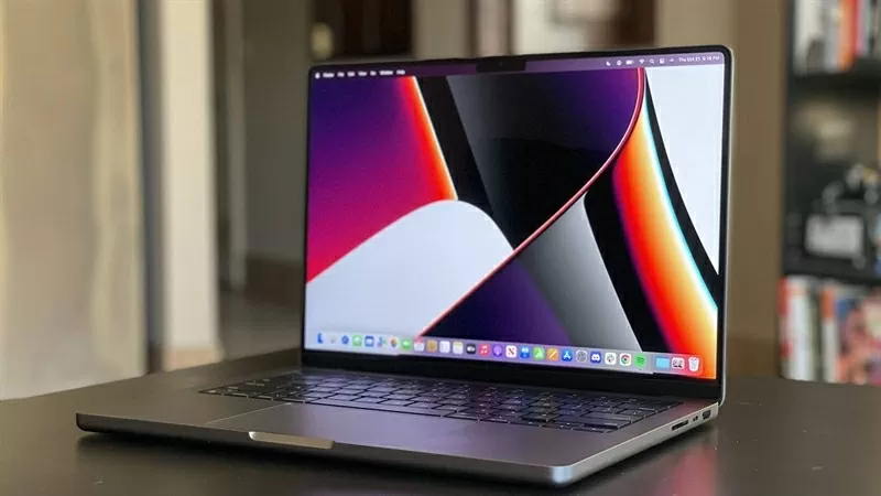 Việc lựa chọn MacBook cũ với RAM thấp có thể dẫn đến trải nghiệm không như mong muốn Việc lựa chọn MacBook cũ với RAM thấp có thể dẫn đến trải nghiệm không như mong muốn