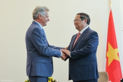 Thủ tướng Phạm Minh Chính tiếp Bí thư toàn quốc Đảng Cộng sản Pháp