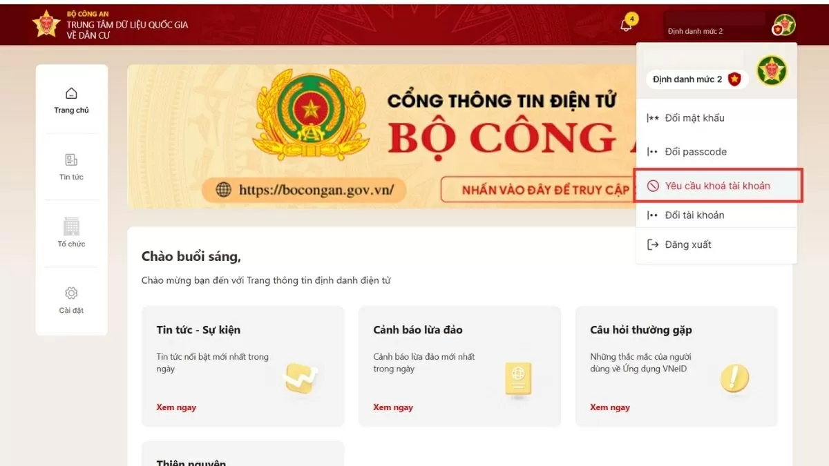 Chọn mục “Yêu cầu khóa tài khoản”.