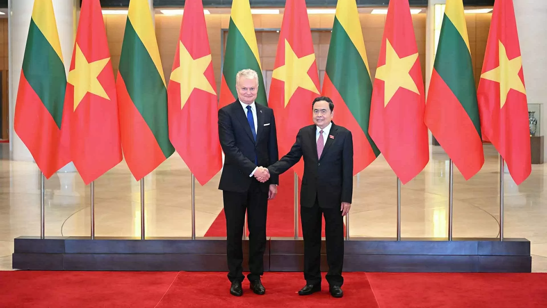 Chủ tịch Quốc hội Trần Thanh Mẫn hội kiến Tổng thống Lithuania Gitanas Nauseda