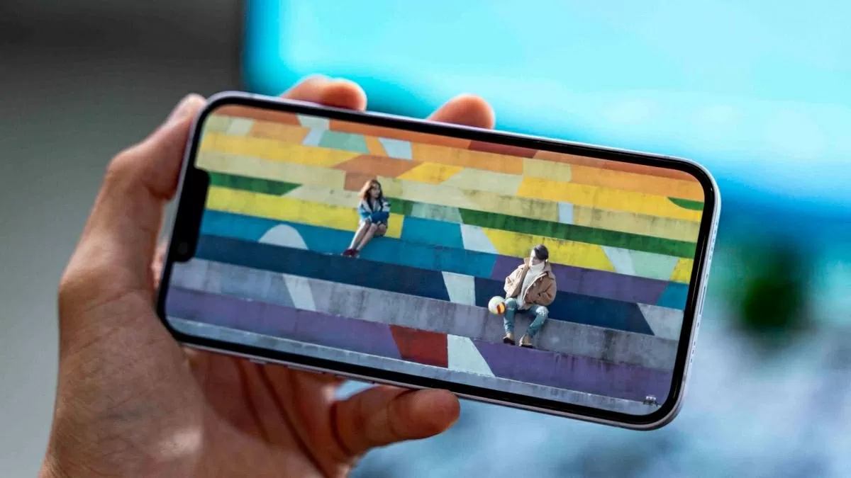 Giá iPhone 14 hiện tại bao nhiêu? Có còn đáng mua không?
