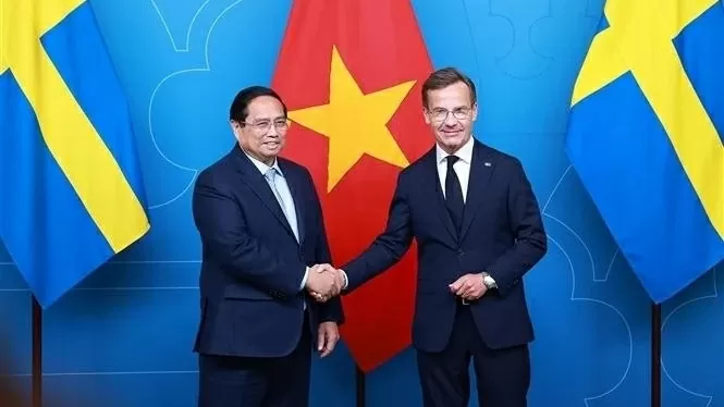 Vietnam, Sweden Prime Ministers hold talks, upgrade ties to sectoral strategic partnership in sci-tech, innovation