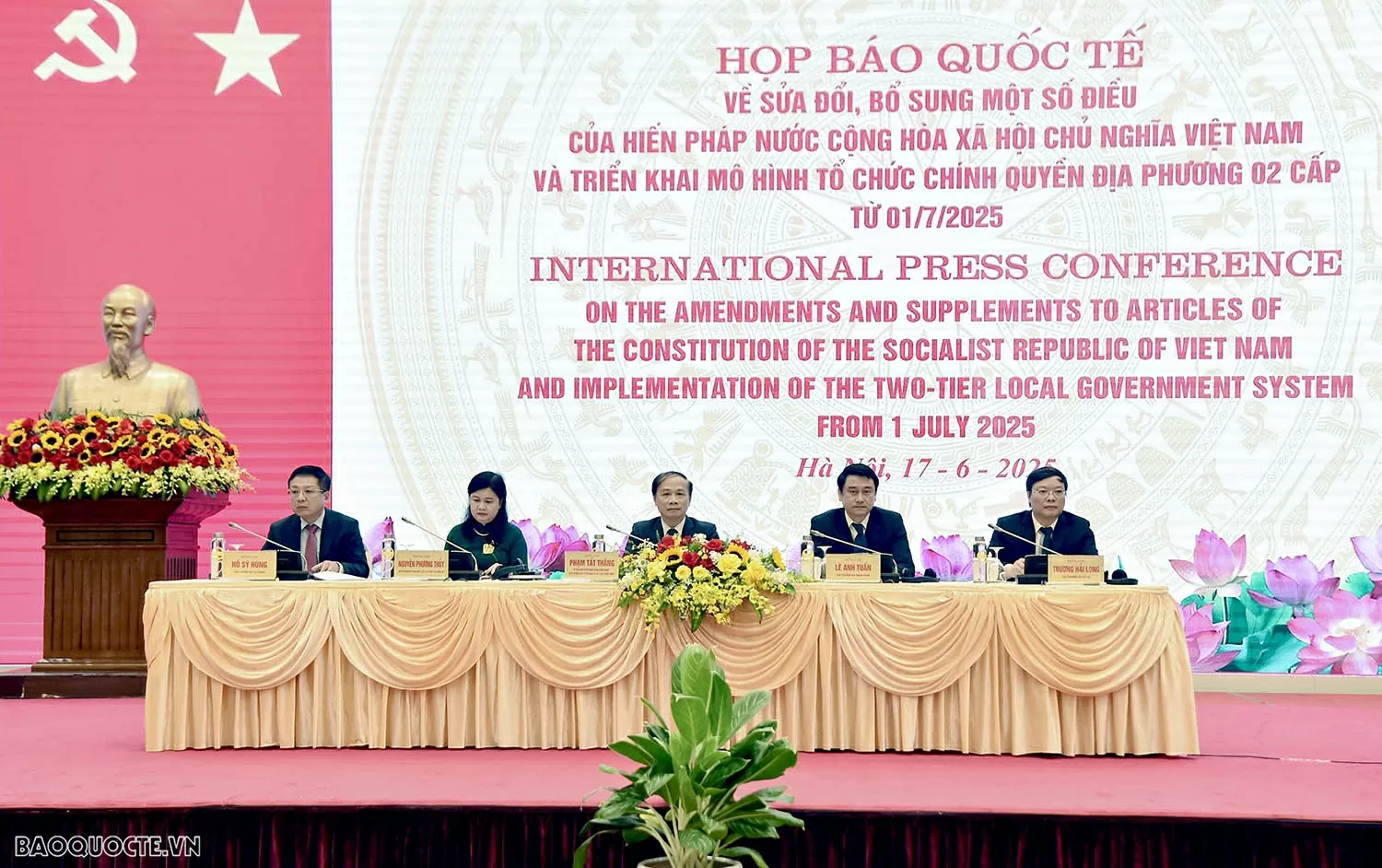 Sửa đổi, bổ sung Hiến pháp Việt Nam: Sự kiện lớn, mang ý nghĩa lịch sử, tạo nền tảng pháp lý vững chắc Sửa đổi, bổ sung Hiến pháp Việt Nam: Sự kiện lớn, mang ý nghĩa lịch sử, tạo nền tảng pháp lý vững chắc