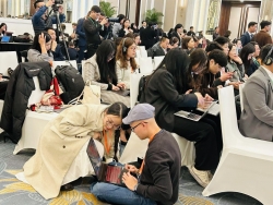 Báo chí cần cởi mở, lắng nghe mạng xã hội và 