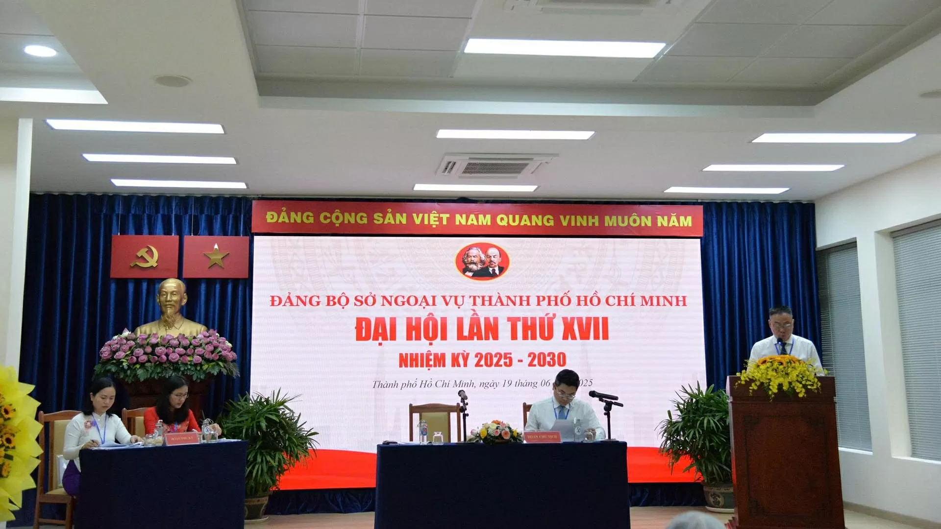 Đại hội Đảng bộ Sở Ngoại vụ thành phố Hồ Chí Minh lần thứ XVII, nhiệm kỳ 2025-2030