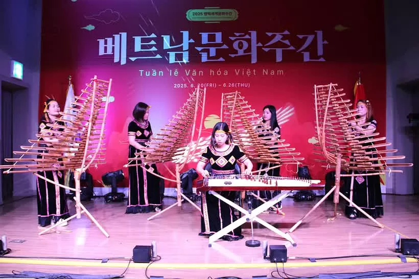 The 2025 Vietnam Culture Week begins in Pyeongtaek city, RoK