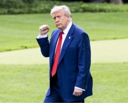 Pakistan ca ngợi Tổng thống Donald Trump 'là người gìn giữ hòa bình', New Delhi phản bác