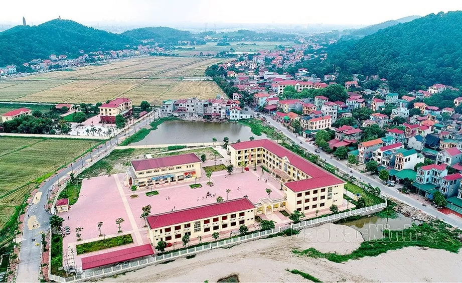 Cơ sở hạ tầng nông thôn xã Phật Tích được xây dựng khang trang. (Nguồn: Báo Bắc Ninh)
