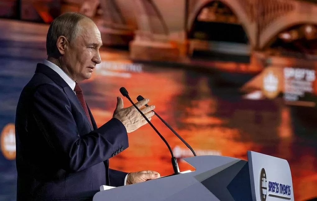 Tổng thống Vladimir Putin phát biểu tại phiên họp toàn thể của Diễn đàn Kinh tế quốc tế St. Petersburg (SPIEF), ngày 20/6. (Nguồn: Văn phòng Báo chí của Tổng thống Nga)