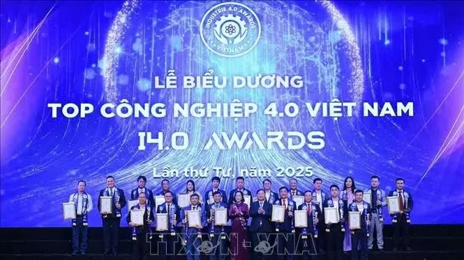 125 enterprises, individuals honoured at Industrie 4.0 Awards held in Hanoi