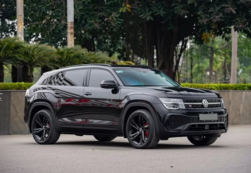 Giá xe Volkswagen Teramont X bản Platinum cao cấp nhất được điều chỉnh lên mức 2,278 tỷ đồng, tăng 110 triệu đồng