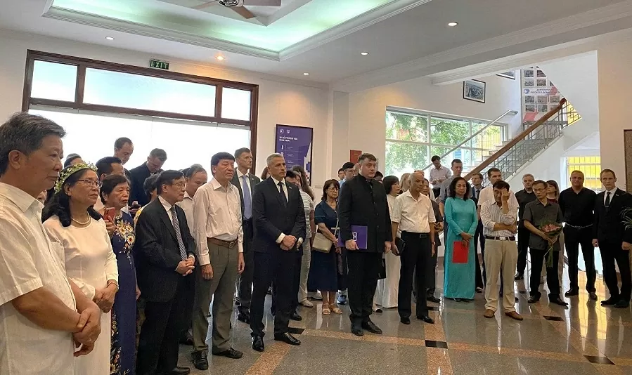 Trung tâm Khoa học và Văn hóa Nga tổ chức hoạt động tưởng niệm ngày bắt đầu cuộc Chiến tranh Vệ quốc vĩ đại của nhân dân Liên Xô