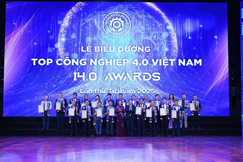 Biểu dương TOP Công nghiệp 4.0 Việt Nam – I4.0 Awards năm 2025 Biểu dương TOP Công nghiệp 4.0 Việt Nam – I4.0 Awards năm 2025