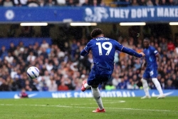 HLV Mourinho ra tay ‘giải cứu’ Sancho