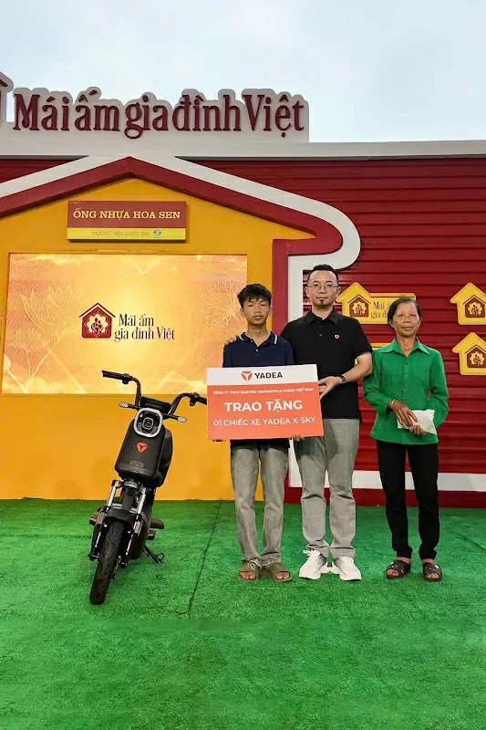 YADEA Việt Nam tiếp sức đến trường cho trẻ em khó khăn qua chương trình “Mái ấm gia đình Việt” YADEA Việt Nam tiếp sức đến trường cho trẻ em khó khăn qua chương trình “Mái ấm gia đình Việt”