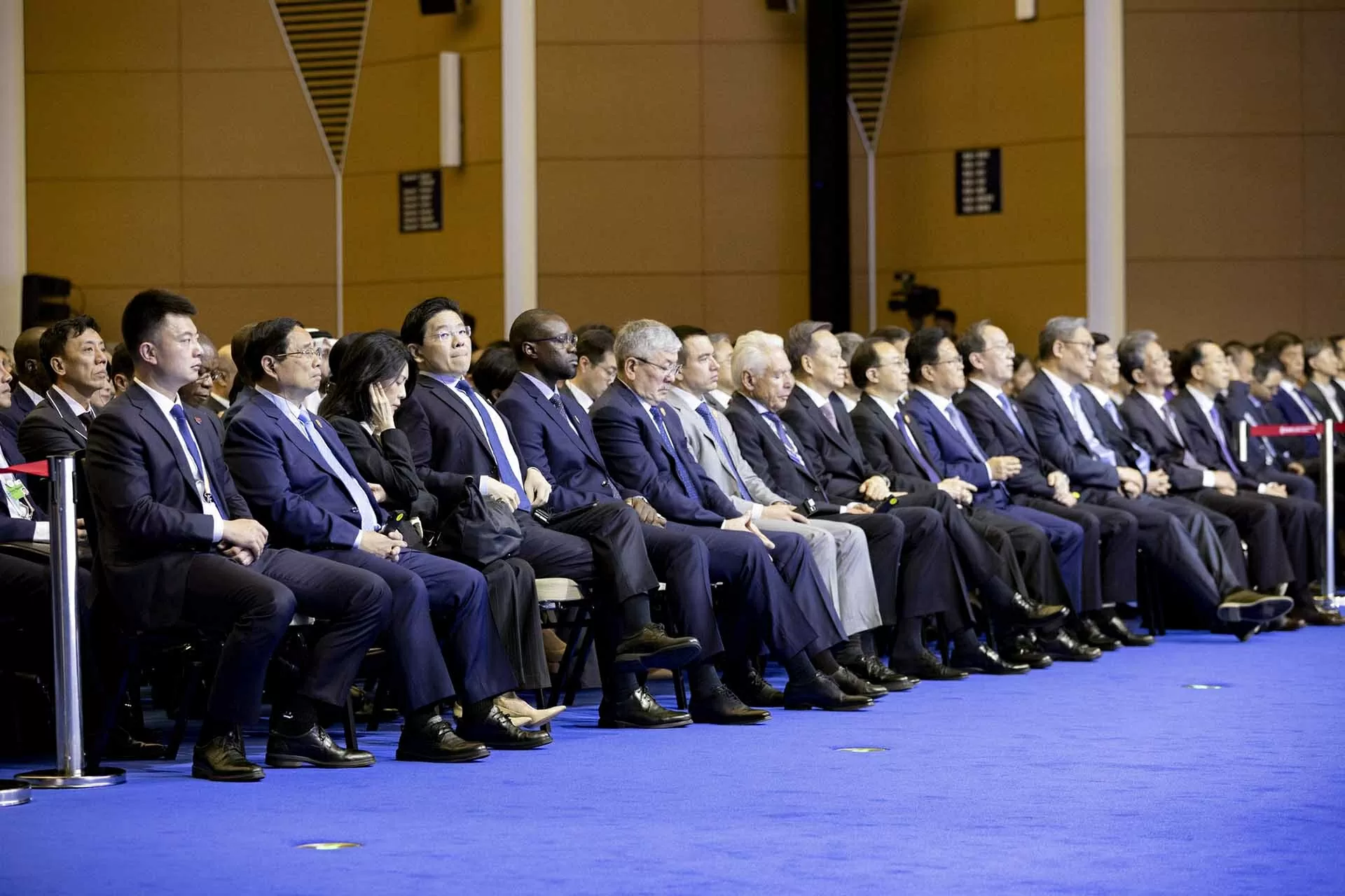 Thủ tướng Phạm Minh Chính dự phiên khai mạc toàn thể Hội nghị WEF Thiên Tân 2025