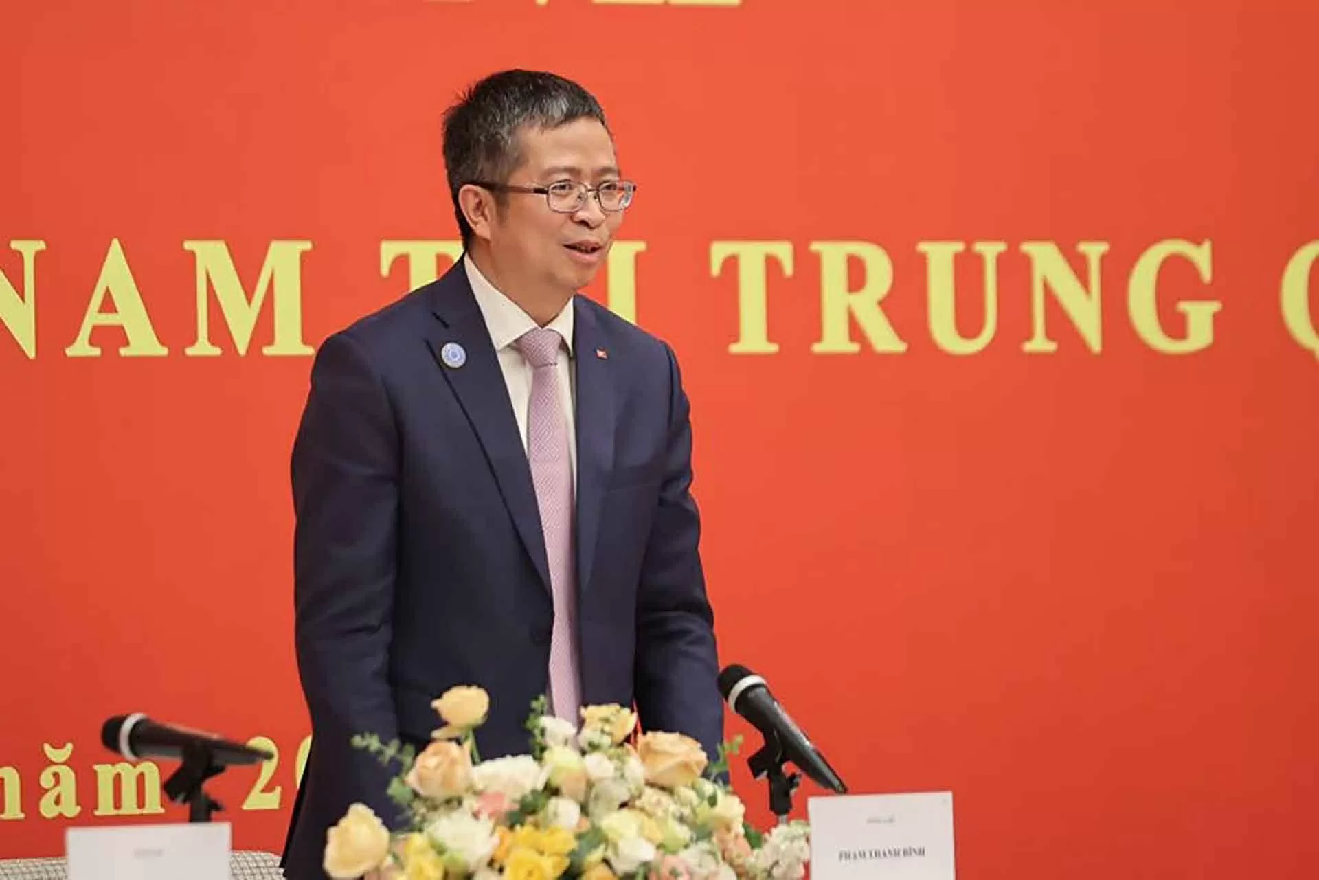 Thủ tướng Phạm Minh Chính gặp gỡ cộng đồng người Việt Nam tại Trung Quốc
