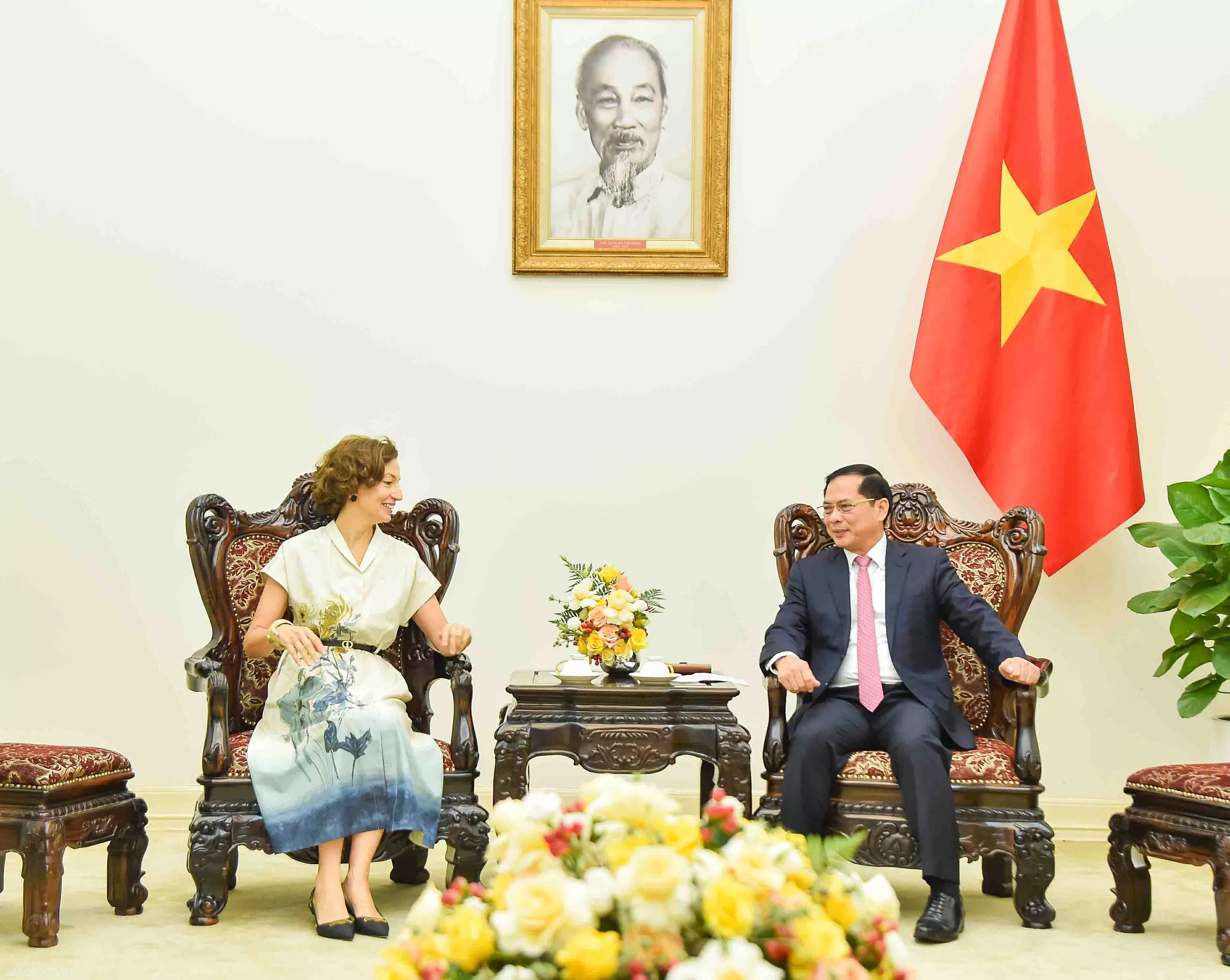Phó Thủ tướng, Bộ trưởng Ngoại giao Bùi Thanh Sơn tiếp Tổng Giám đốc UNESCO Audrey Azoulay