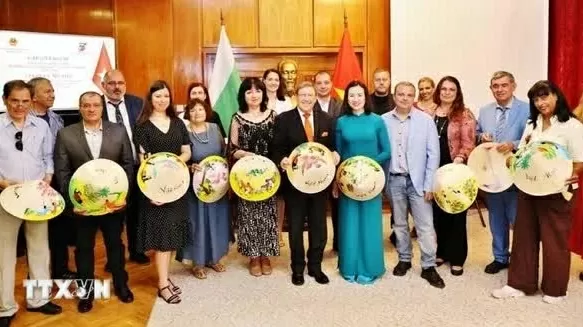 Vietnamese Embassy in Bulgaria hosts press conference to highlight 75-year Vietnam-Bulgaria friendship