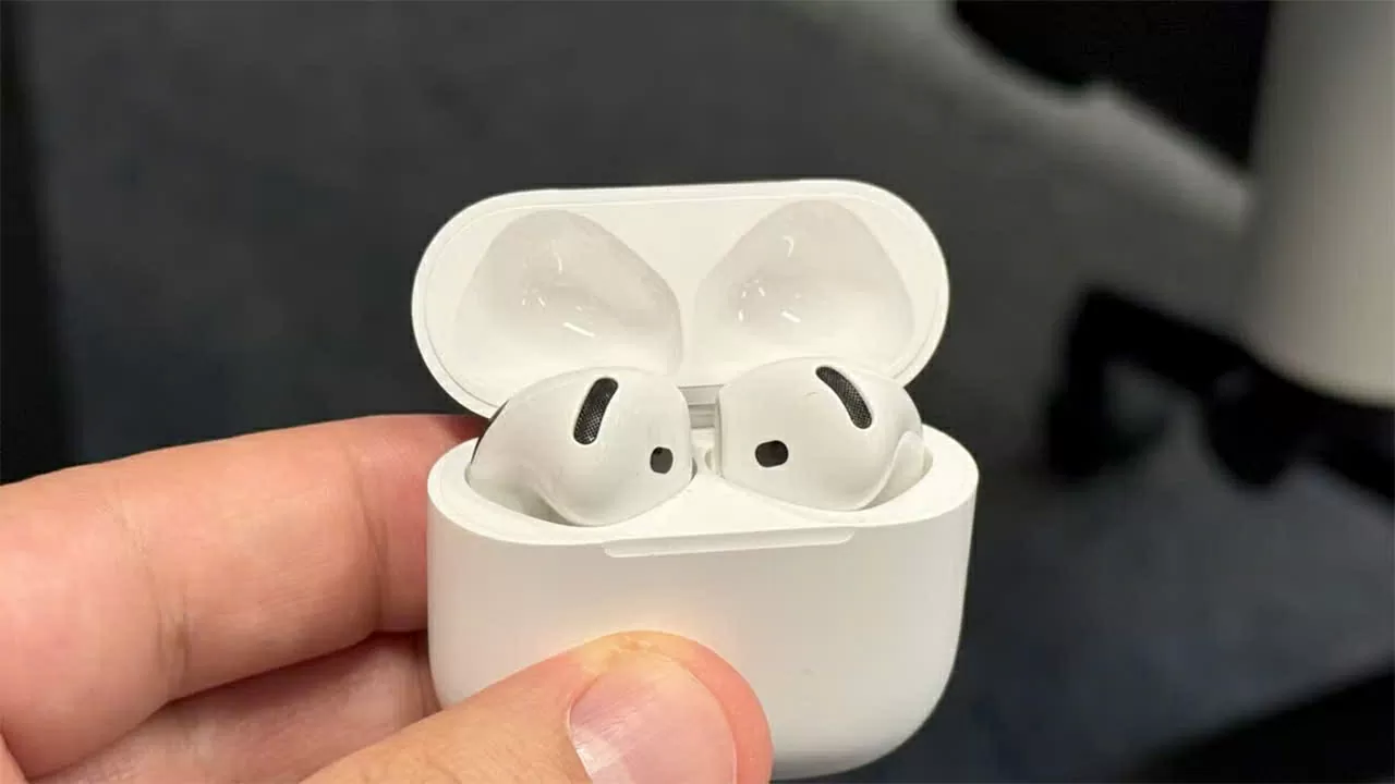 Dùng thiết bị có micro rời hỗ trợ.