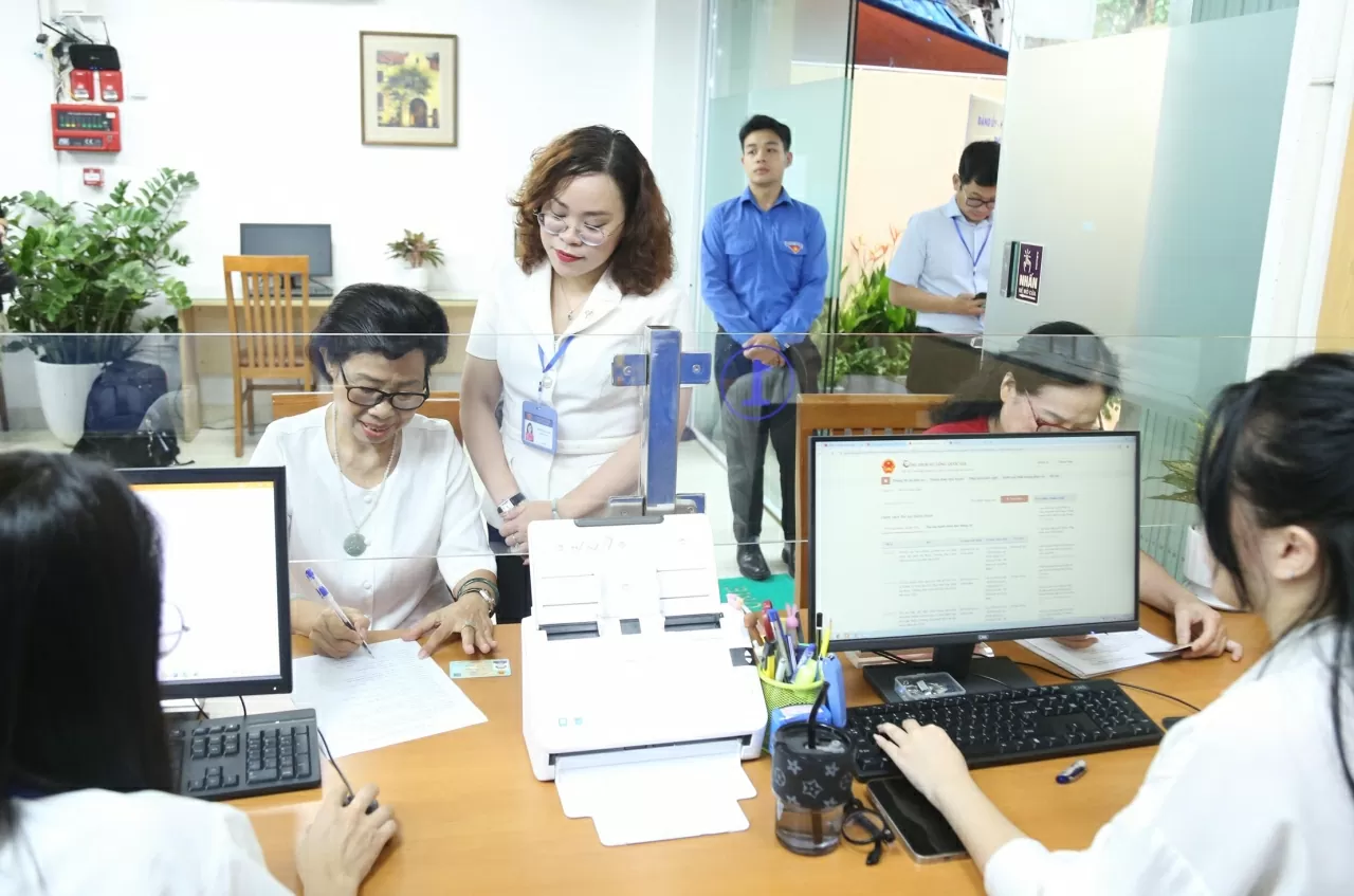 Hà Nội.. Hà Nội..