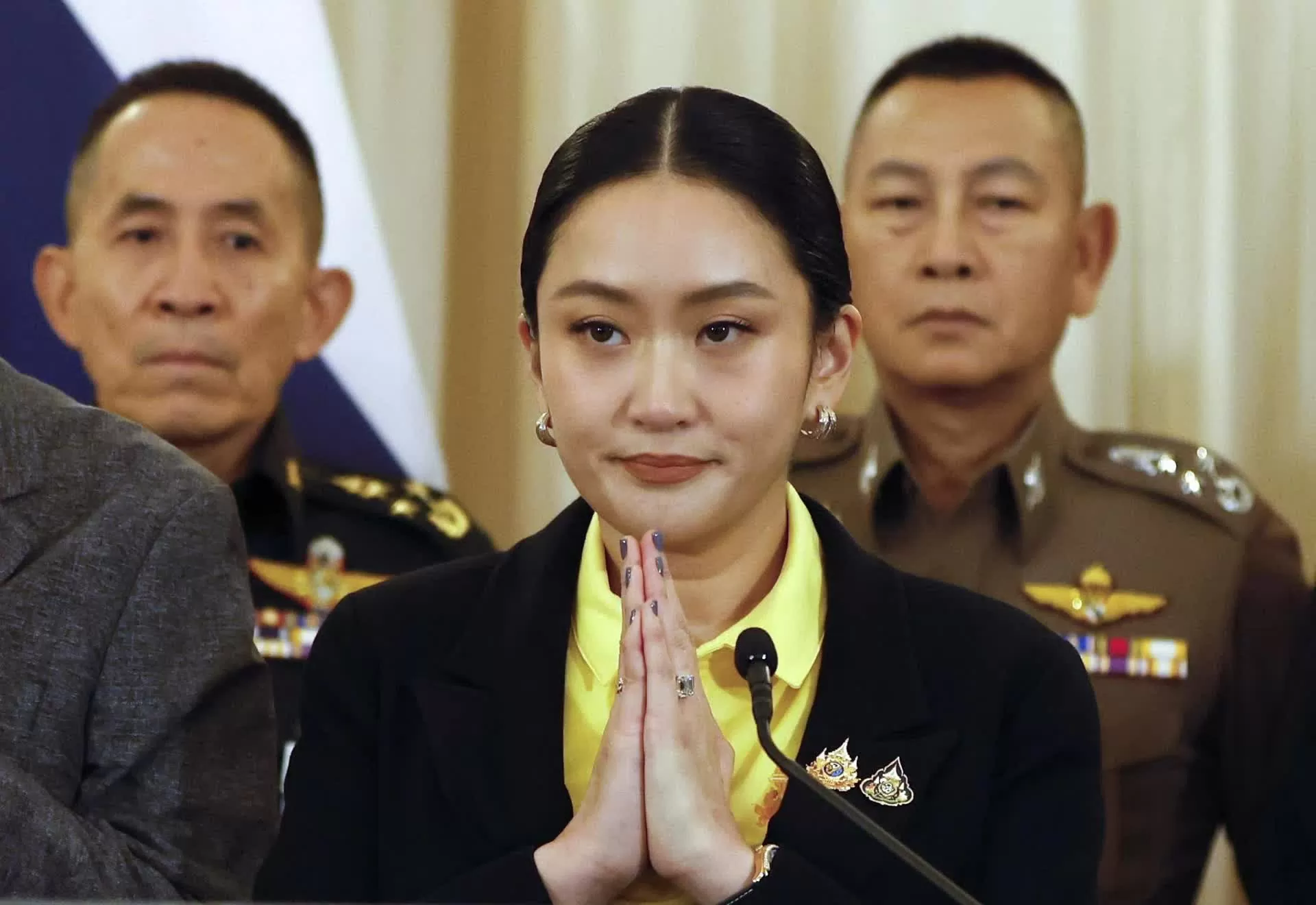 Bà Paetongtarn nói gì sau lệnh đình chỉ chức Thủ tướng Thái Lan? Bà Paetongtarn nói gì sau lệnh đình chỉ chức Thủ tướng Thái Lan?