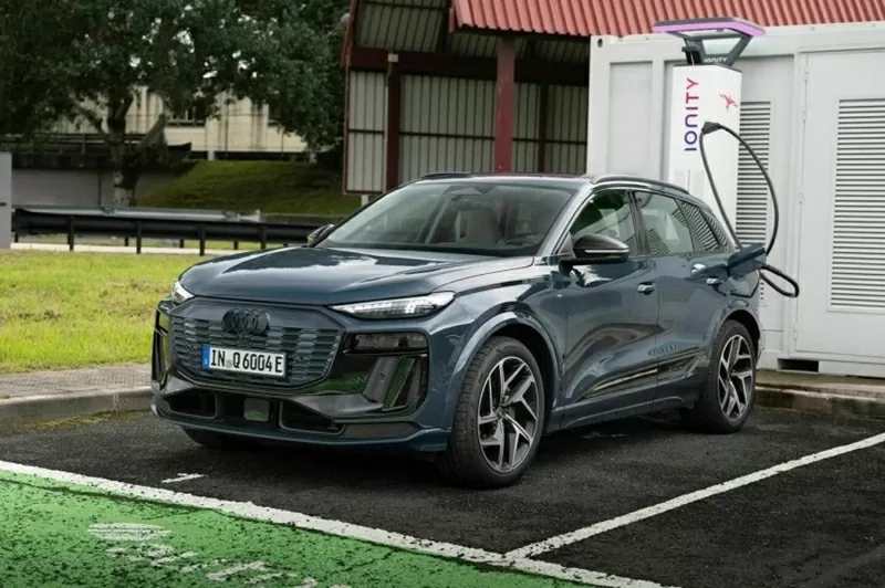 Audi Q6 e-tron 