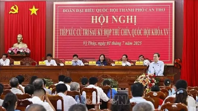 National Assembly Chairman Tran Thanh Man meets with Can Tho voters