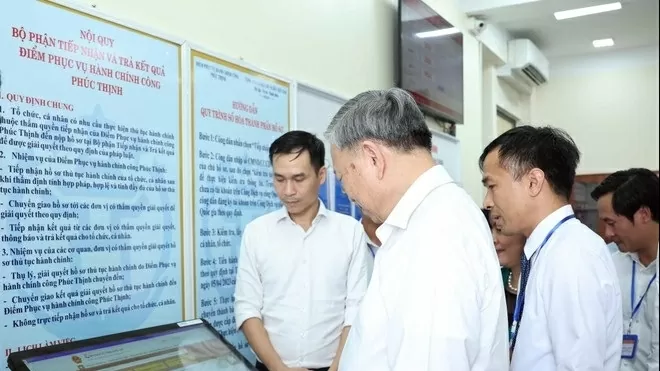 Party General Secretary To Lam inspects operations of two-tier local administration model in Hanoi