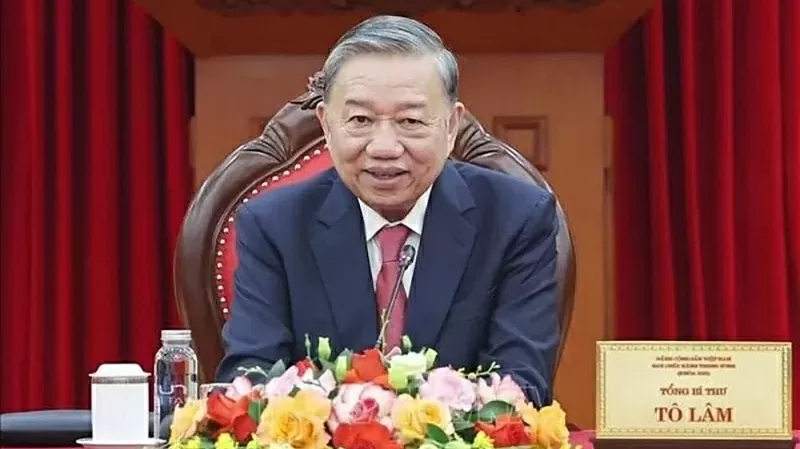 General Secretary To Lam holds phone call with US President Donald Trump