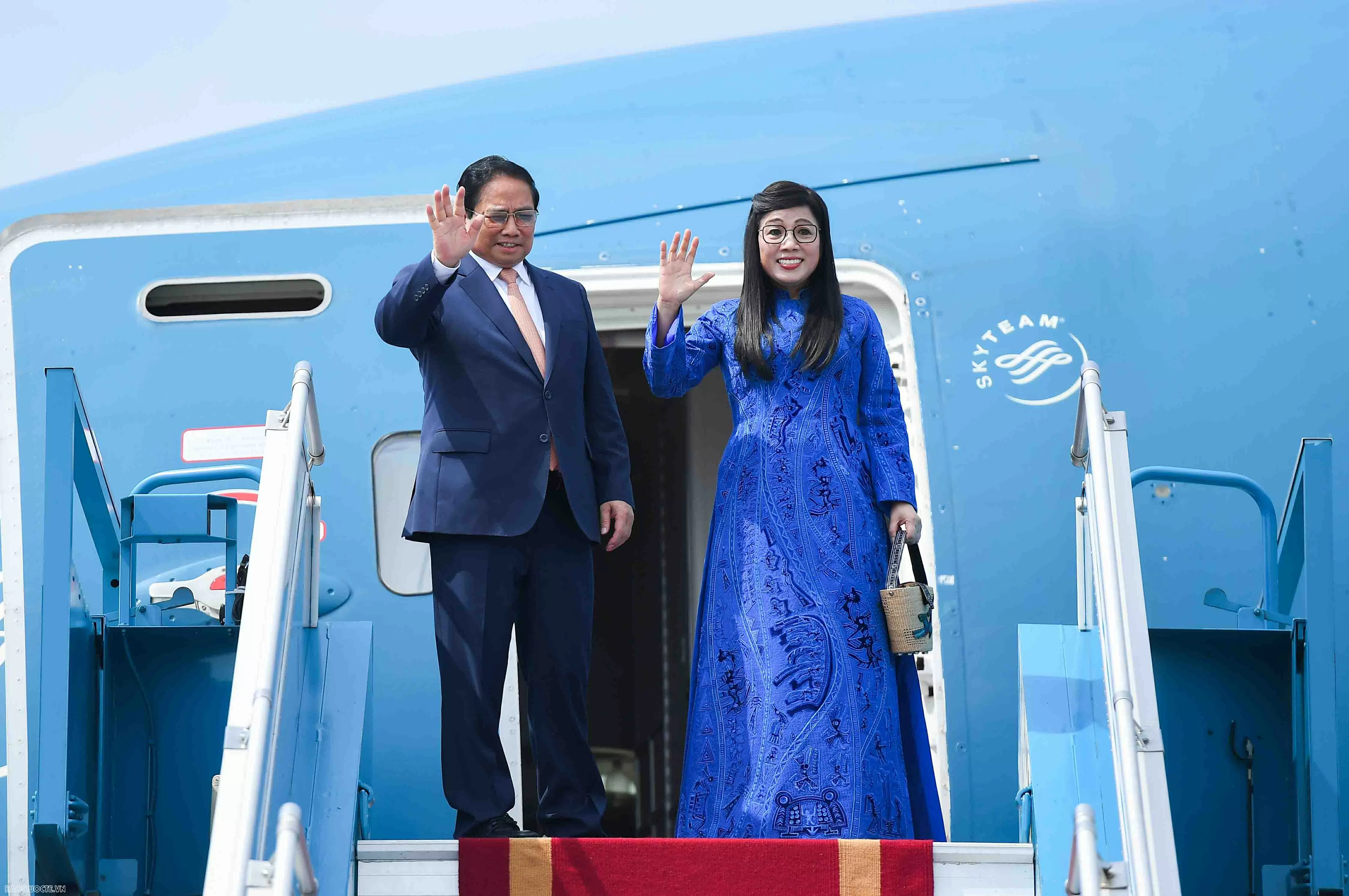 Thủ tướng Phạm Minh Chính và Phu nhân rời Hà Nội, bắt đầu chuyến công tác tại Brazil Thủ tướng Phạm Minh Chính và Phu nhân rời Hà Nội, bắt đầu chuyến công tác tại Brazil