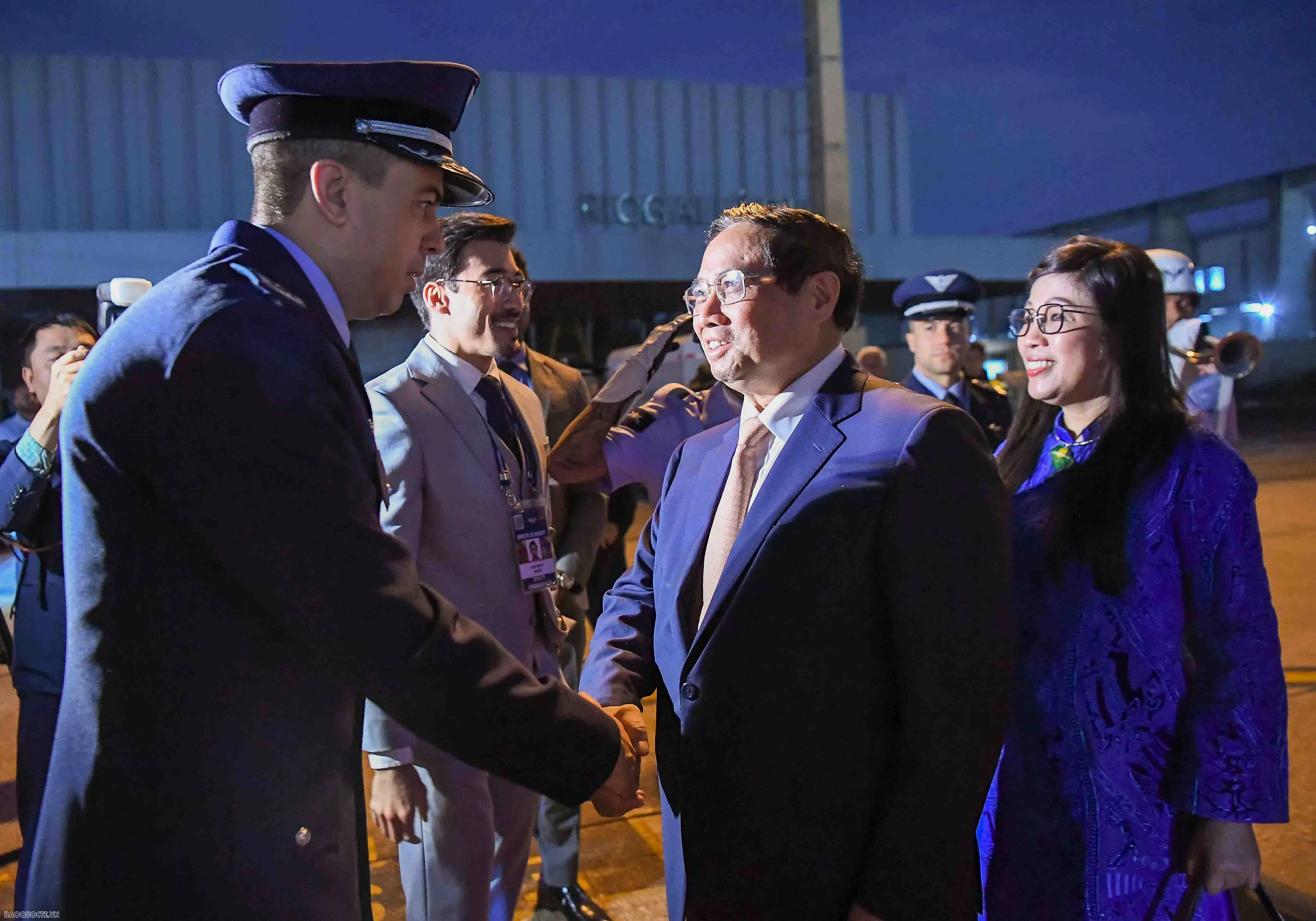 Thủ tướng Phạm Minh Chính và Phu nhân đến Rio de Janeiro, bắt đầu chuyến công tác tại Brazil Thủ tướng Phạm Minh Chính và Phu nhân đến Rio de Janeiro, bắt đầu chuyến công tác tại Brazil