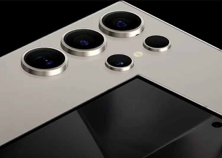 Galaxy S26 Ultra có thể sẽ tiếp tục được trang bị camera tele 50MP với khả năng zoom quang học 5x. 