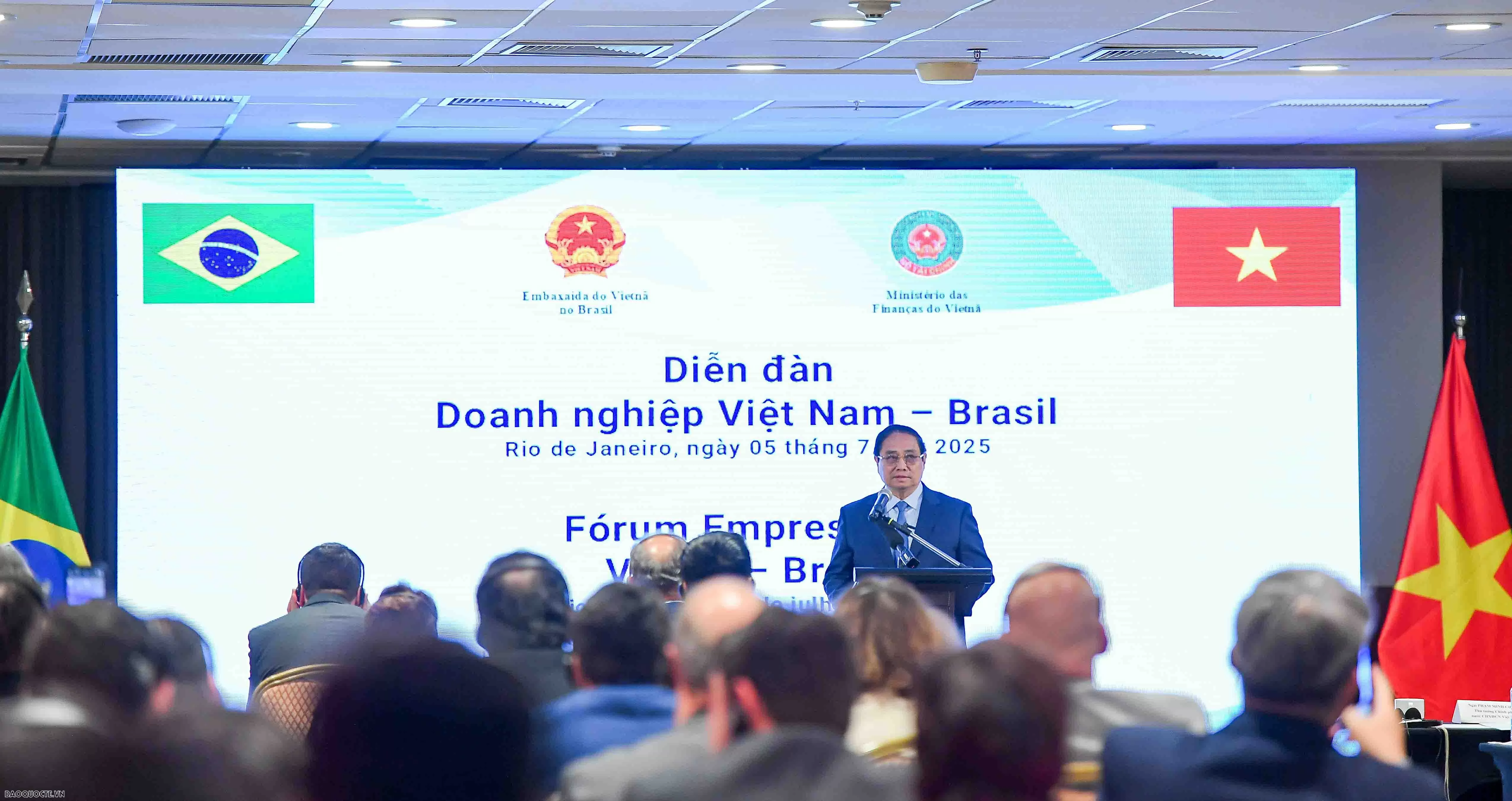 Thủ tướng k&ecirc;u gọi doanh nghiệp Việt Nam-Brazil cụ thể h&oacute;a c&aacute;c thỏa thuận của l&atilde;nh đạo hai nước