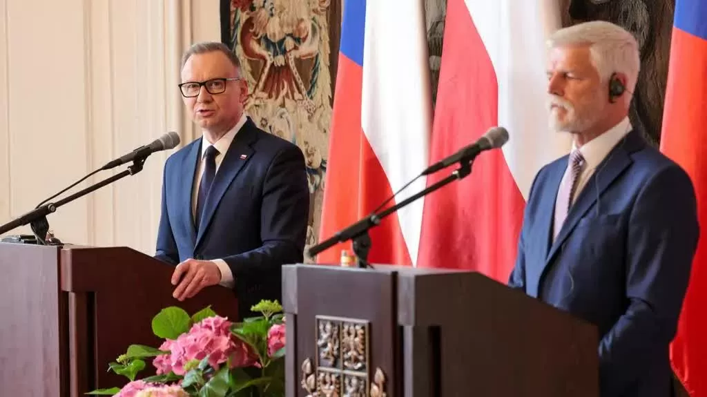 Czech-Ba Lan tuyên bố ủng hộ Ukraine gia nhập EU và NATO, nói Nga 'không thể thắng', chỉ ra một nước có thể chặn Moscow