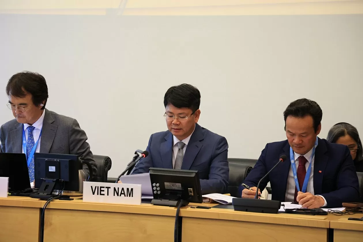 Thứ trưởng Bộ Tư pháp Nguyễn Thanh Tịnh làm Trưởng đoàn Việt Nam phát biểu tại phiên họp.