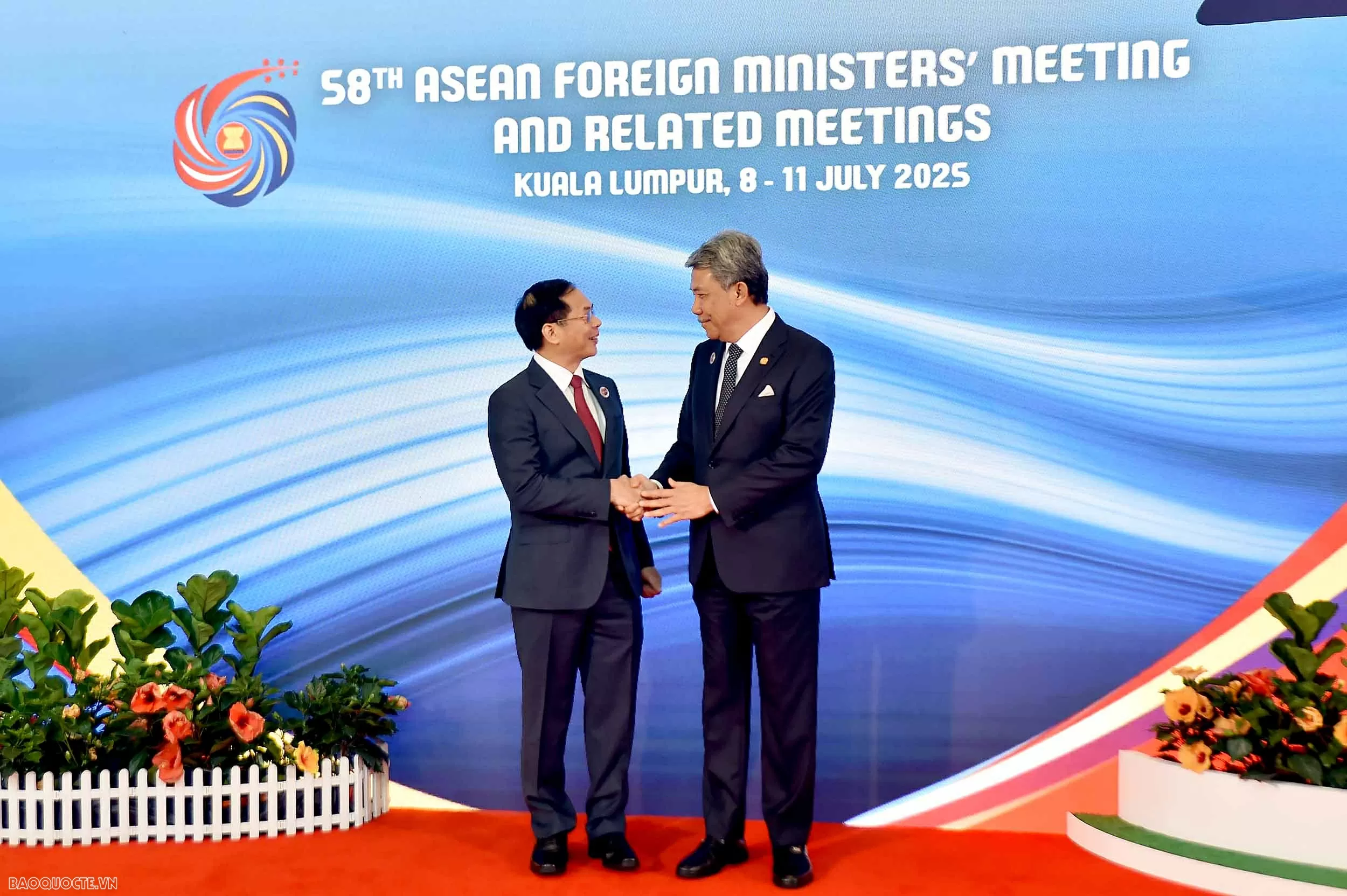 Khai mạc Hội nghị Bộ trưởng Ngoại giao ASEAN lần thứ 58: Củng cố đoàn kết, ứng phó hiệu quả thách thức khu vực Khai mạc Hội nghị Bộ trưởng Ngoại giao ASEAN lần thứ 58: Củng cố đoàn kết, ứng phó hiệu quả thách thức khu vực