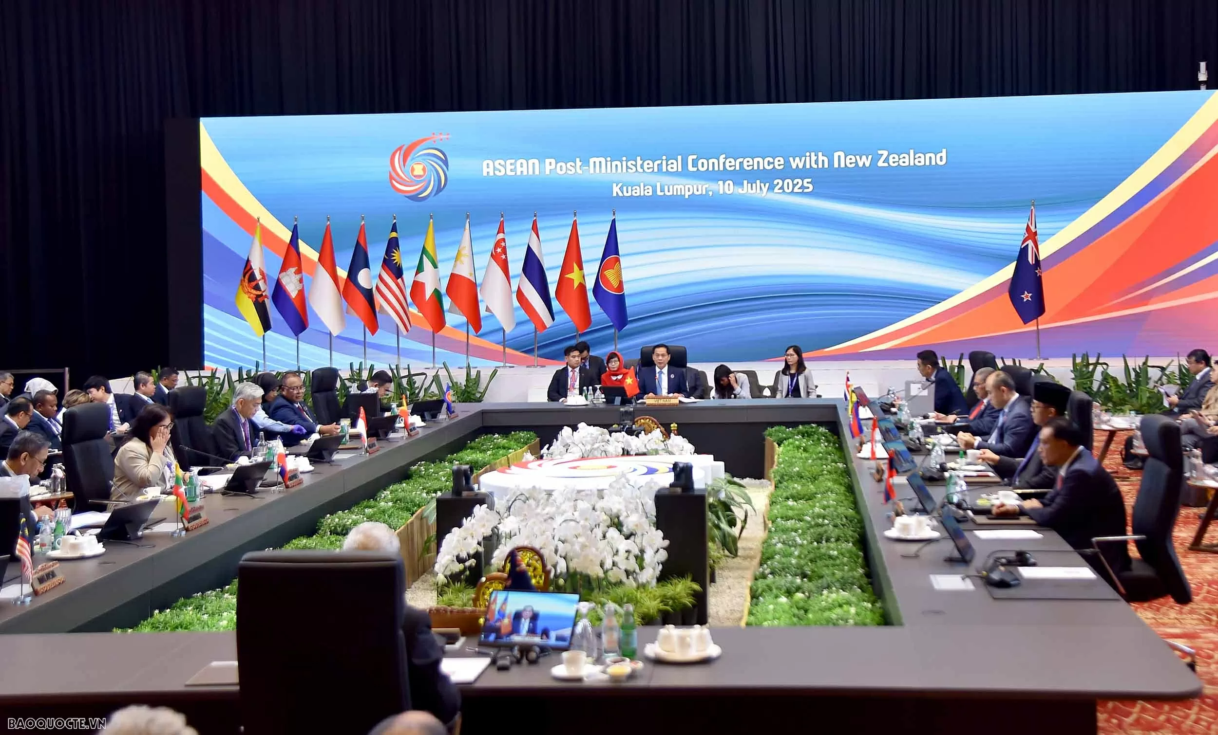 Deputy PM, FM Bui Thanh Son co-chairs ASEAN-New Zealand Foreign Ministers’ meeting in Kuala Lumpur