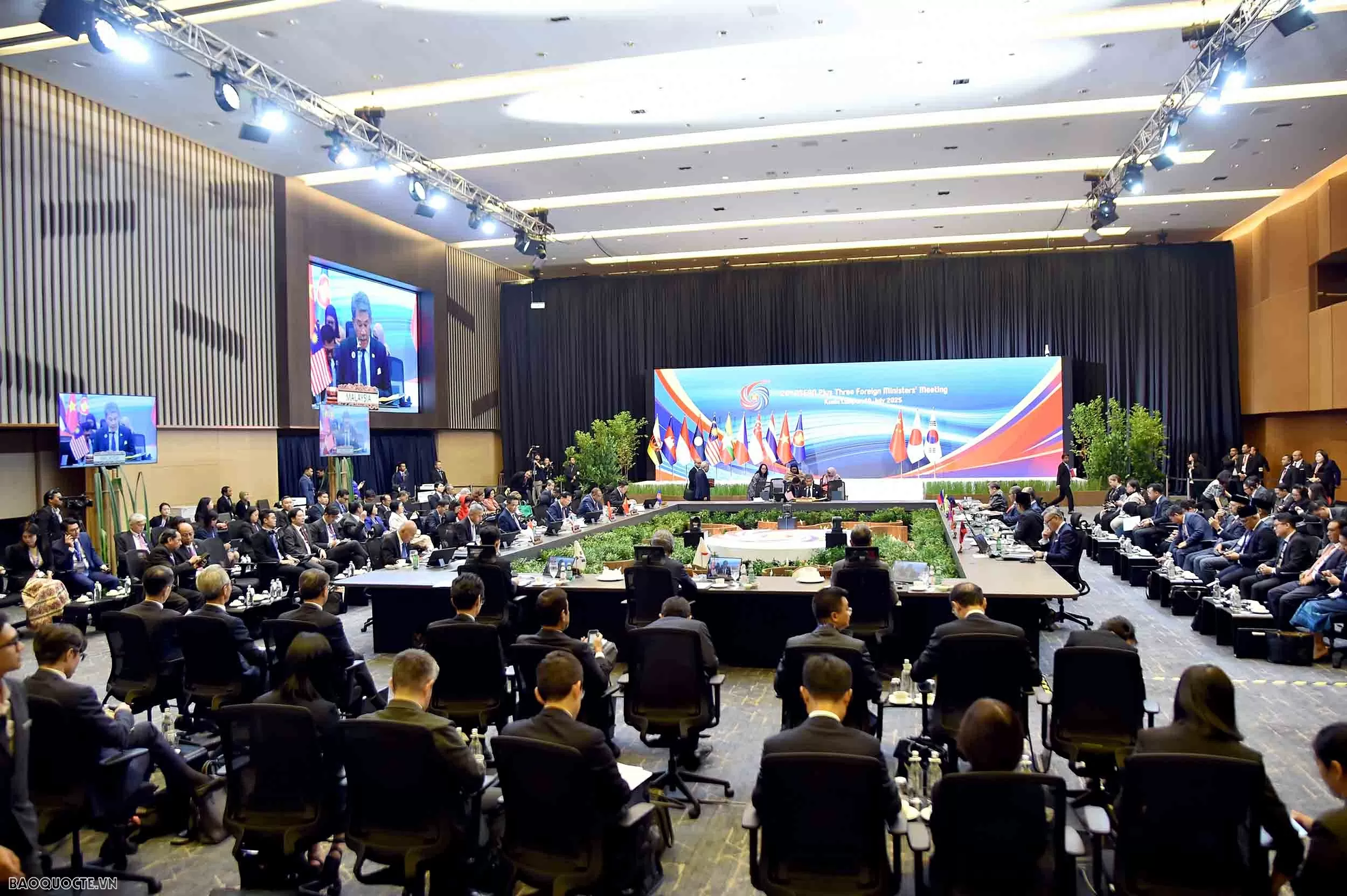 Nỗ lực đưa hợp tác ASEAN với các đối tác đi vào chiều sâu, đóng góp cho hòa bình, ổn định và phát triển bền vững Nỗ lực đưa hợp tác ASEAN với các đối tác đi vào chiều sâu, đóng góp cho hòa bình, ổn định và phát triển bền vững